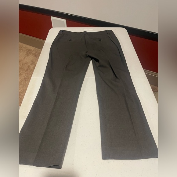 Vince pants. Never worn. 6 - Picture 8 of 8